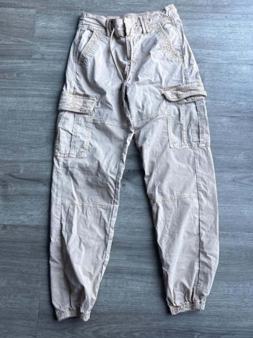 American Eagle super high rise baggy tan cargo pants